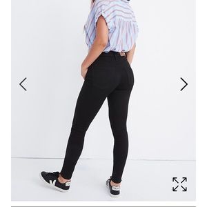 Madewell curvy Black denim